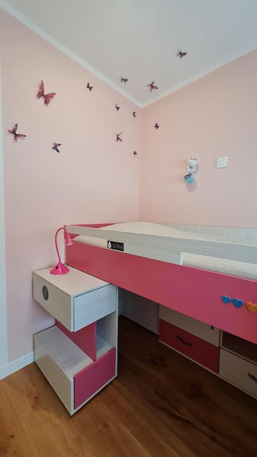Friz&Fany Postojna City Center Екстериор снимка